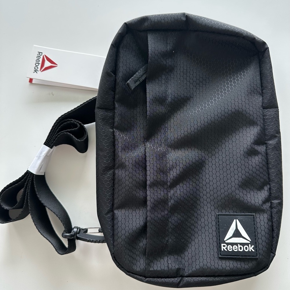 Reebok Black Men's Crossbody Bag